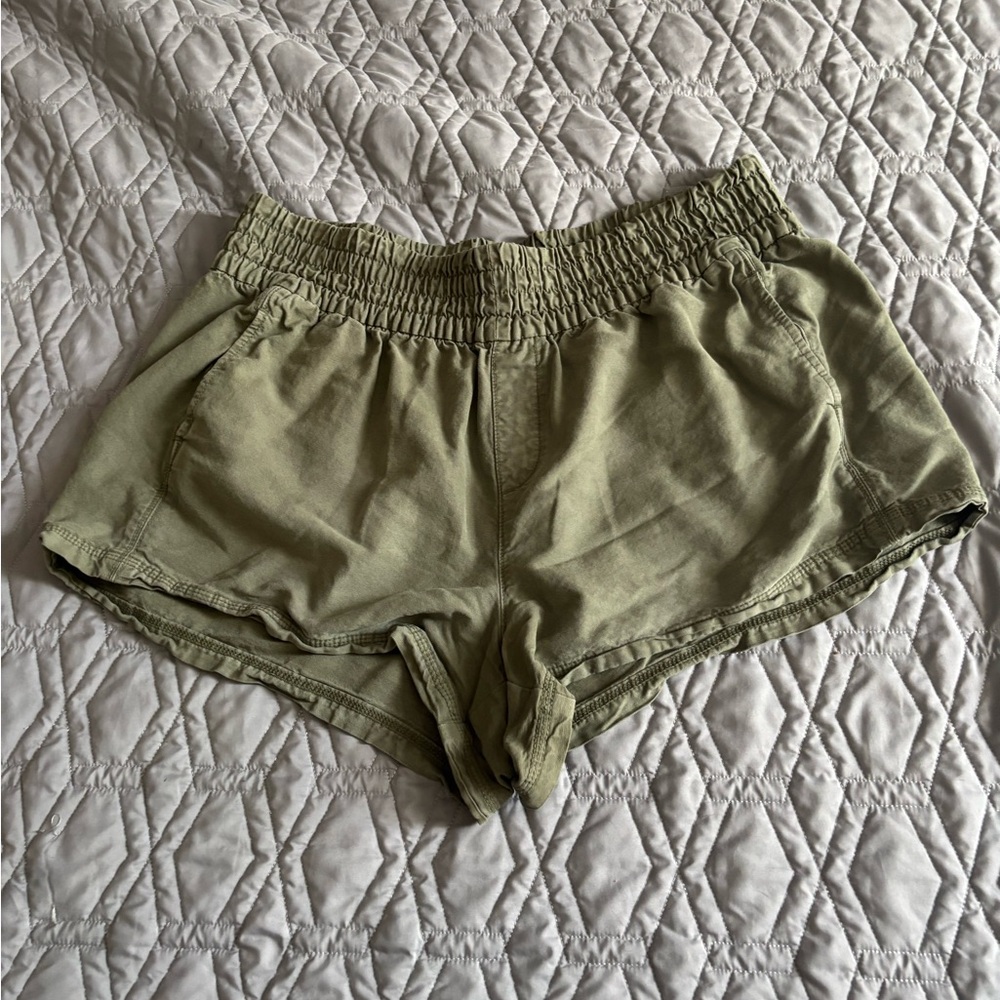 Aerie Babewatch High Waisted  Shorts